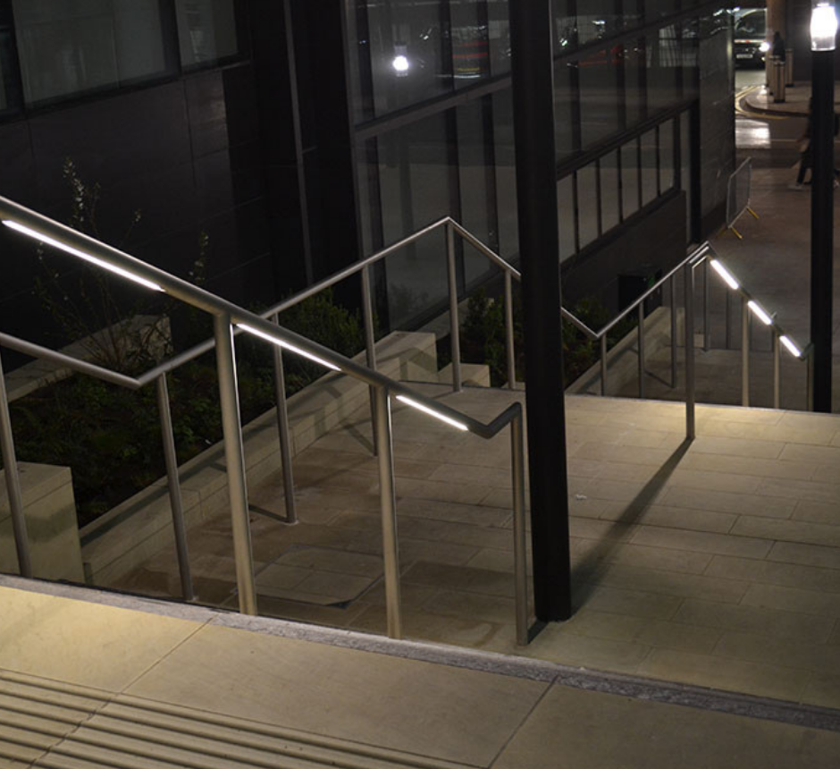 stainless-steel-balustrade-railing-third-KLHR2000